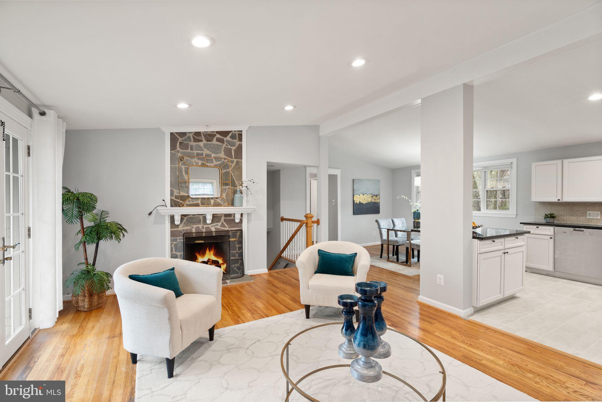 GRASS RIDGE - Residential