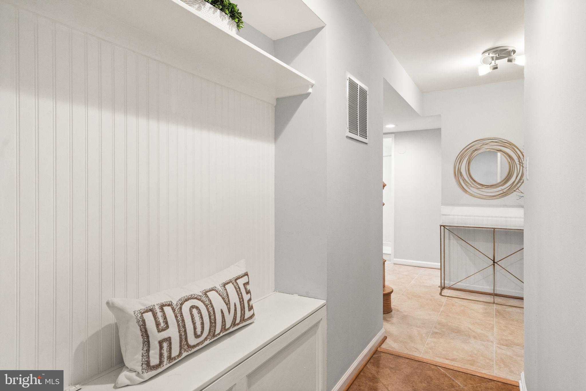 GRASS RIDGE - Residential