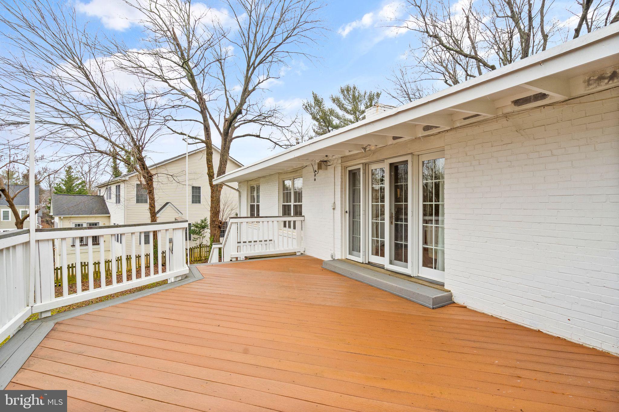 GRASS RIDGE - Residential