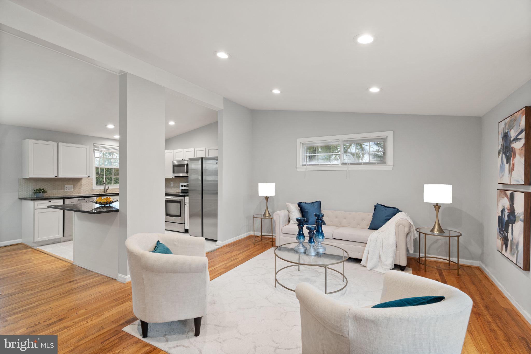 GRASS RIDGE - Residential