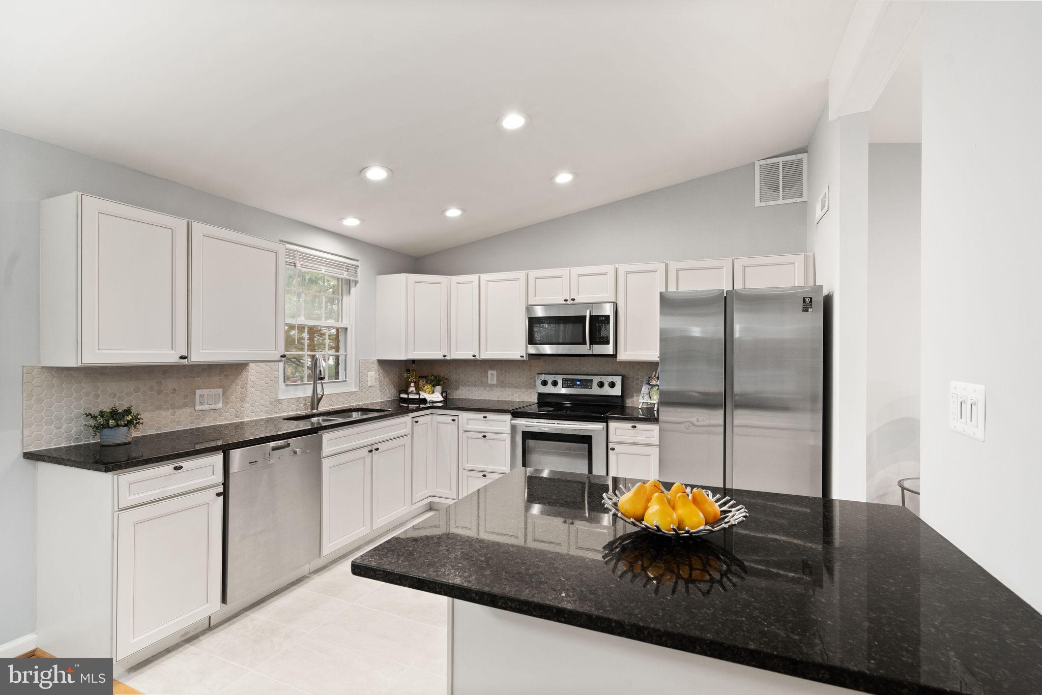 GRASS RIDGE - Residential