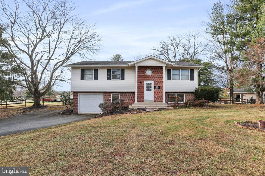 ***OFFER DEADLINE has been set for Tuesday 12/19 at noon. ***Welcome home to this charming split foyer home on  a gorgeous corner lot! The home is located in an established neighborhood without an HOA. This handy-man special features three bedrooms, two and a half bathrooms, over 1700 square feet of living space, a primary bedroom with private bathroom, completely remodeled lower level with family room, cozy fireplace with a wood stove insert, a one car attached garage, large deck, all on just under 3/4 acres. This home features great bones and will allow the new owner the opportunity to build sweat equity with mostly cosmetic upgrades, a little TLC and a personal touch. This home's location is the perfect blend of serene country while still located relatively close to restaurants, schools, shopping, and major commuter routes in New Market, Mount Airy, and Urbana. Schedule your private tour today before it's too late! 

Investors welcome!