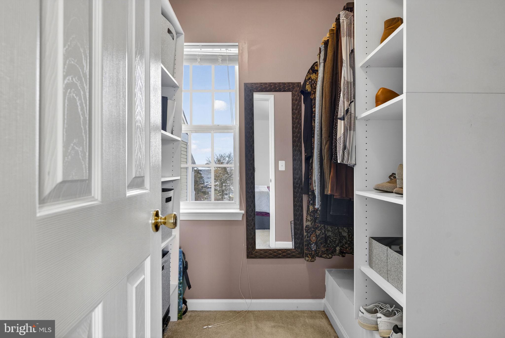 CASCADES PLACE CONDOMINIUM - Residential