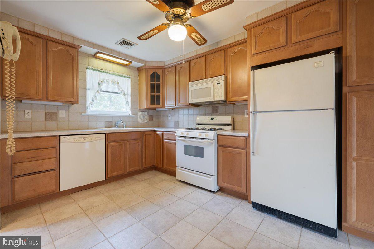 PALOMINO FARMS - Residential