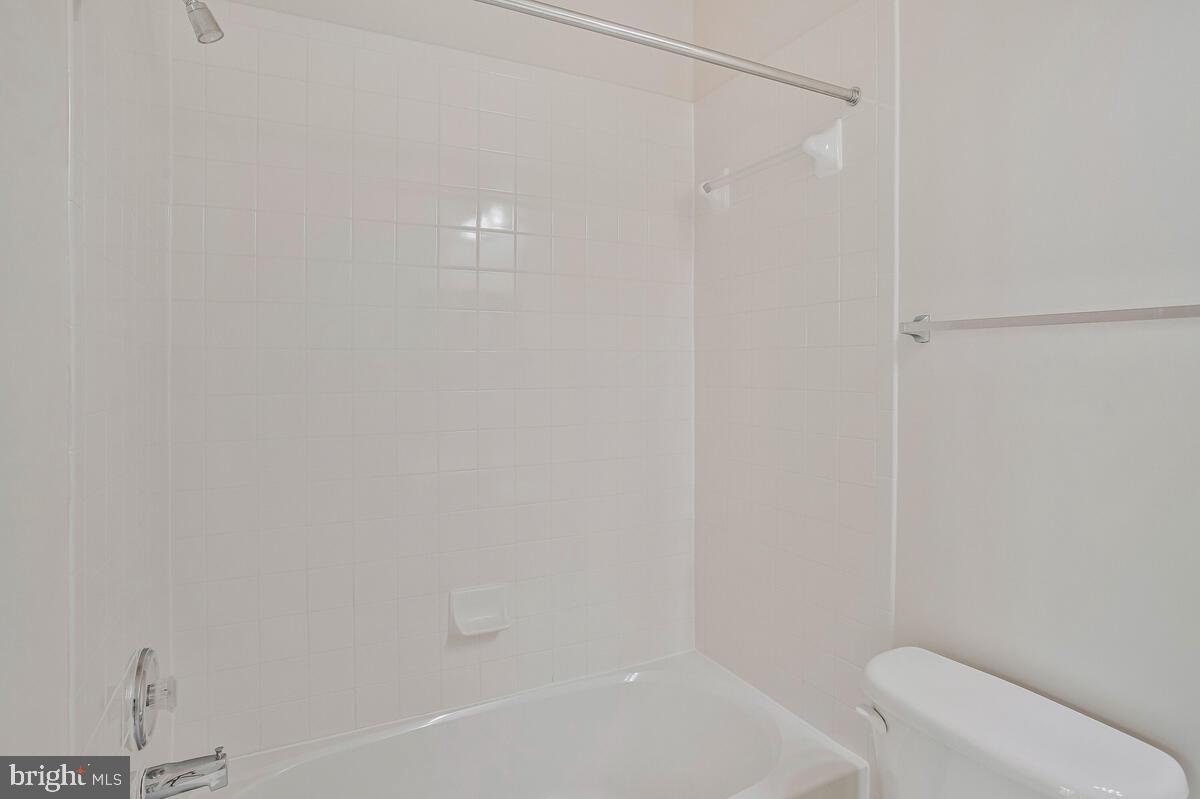 MANASSAS PARK STATION - Residential