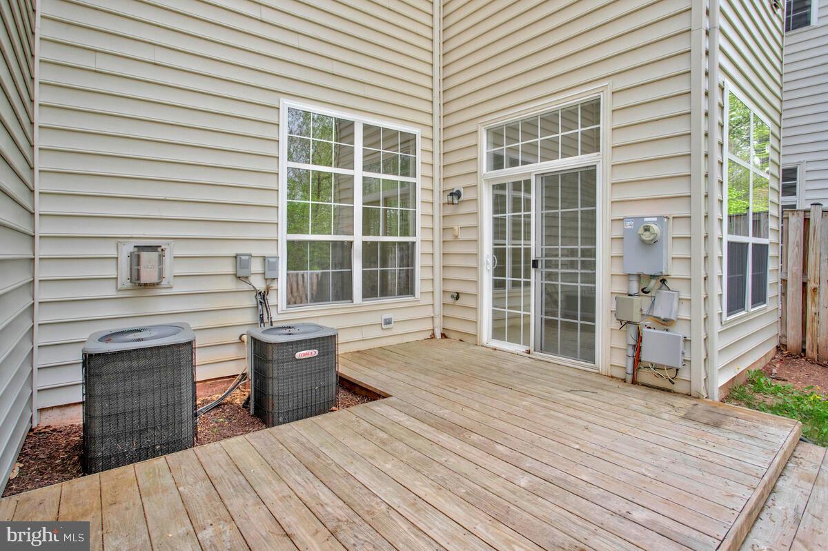 MANASSAS PARK STATION - Residential