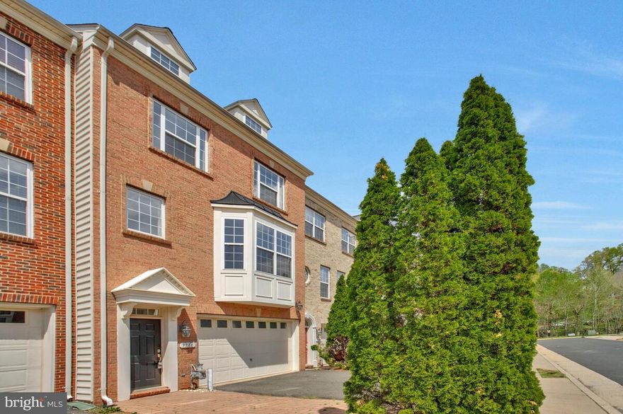 Welcome to this spacious 3-bedroom, 3.5-bath home in sought-after Manassas Park Station! Featuring a new roof, open floor plan, soaring ceilings, and a massive living room, this home offers flexible living and entertaining space. The kitchen provides ample cabinet storage and counter space, perfect for everyday living and hosting. The expansive primary suite includes a cozy sitting area, two closets, and serene views of the wooded backdrop. The large finished lower level offers additional living space and a private full bath, ideal for guests or a home office. Outdoor highlights include a fenced backyard, a deck for relaxing evenings, and peaceful wooded views. Enjoy a quiet, safe, and private community with a pool, rentable clubhouse, and a convenient walking path to the VRE for easy DC commuting. Close to shopping, dining, parks, and entertainment, with Old Town Manassas just a short drive away. HOA fee includes access to community amenities. A true retreat in a prime location!