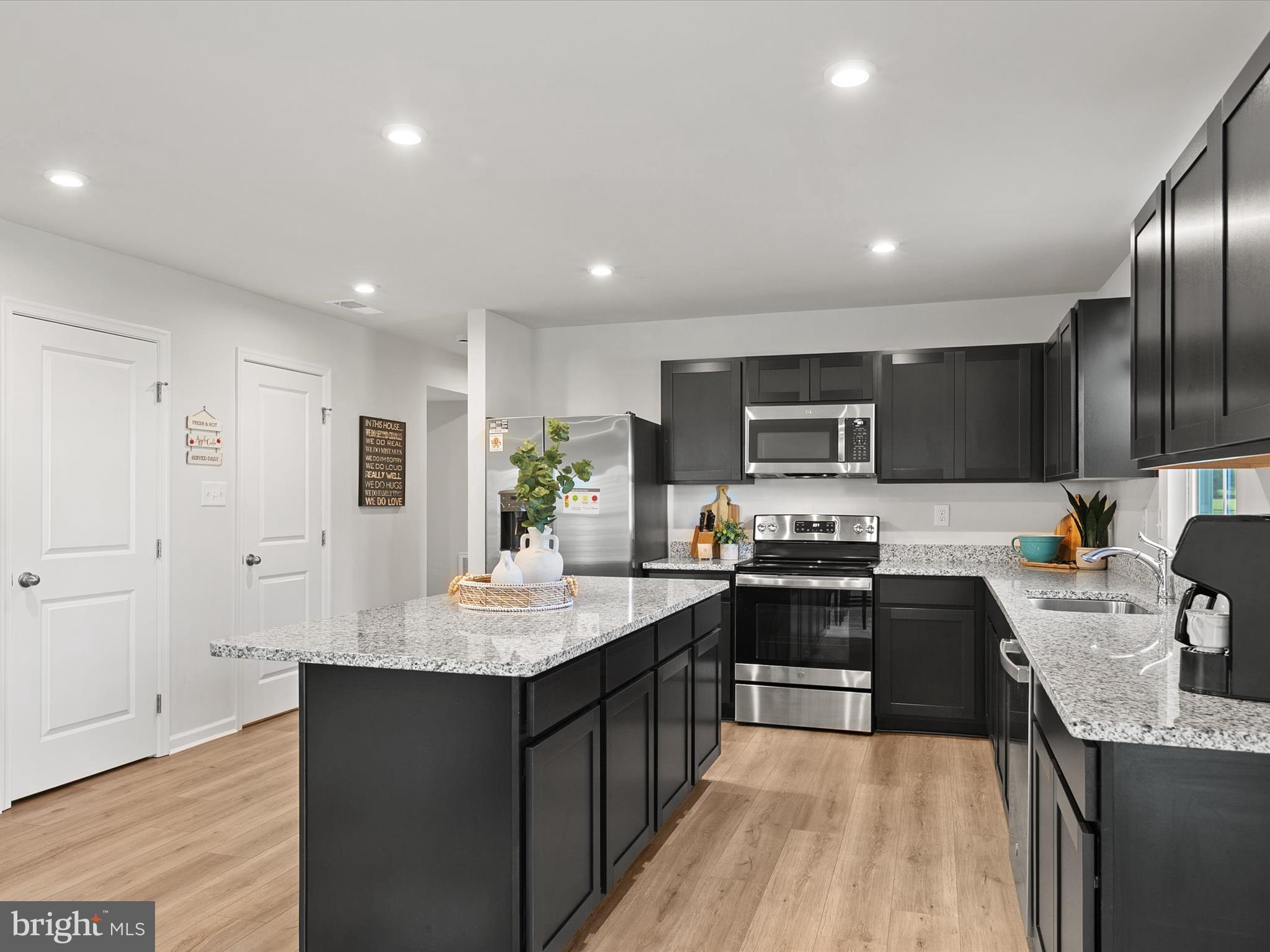 CREEK HAVEN - Residential