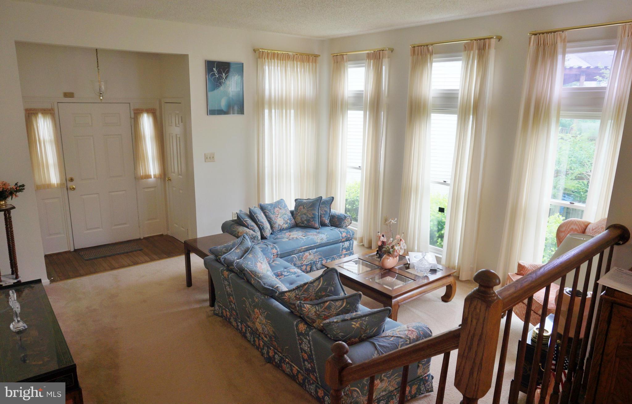 LONGMEAD - Residential