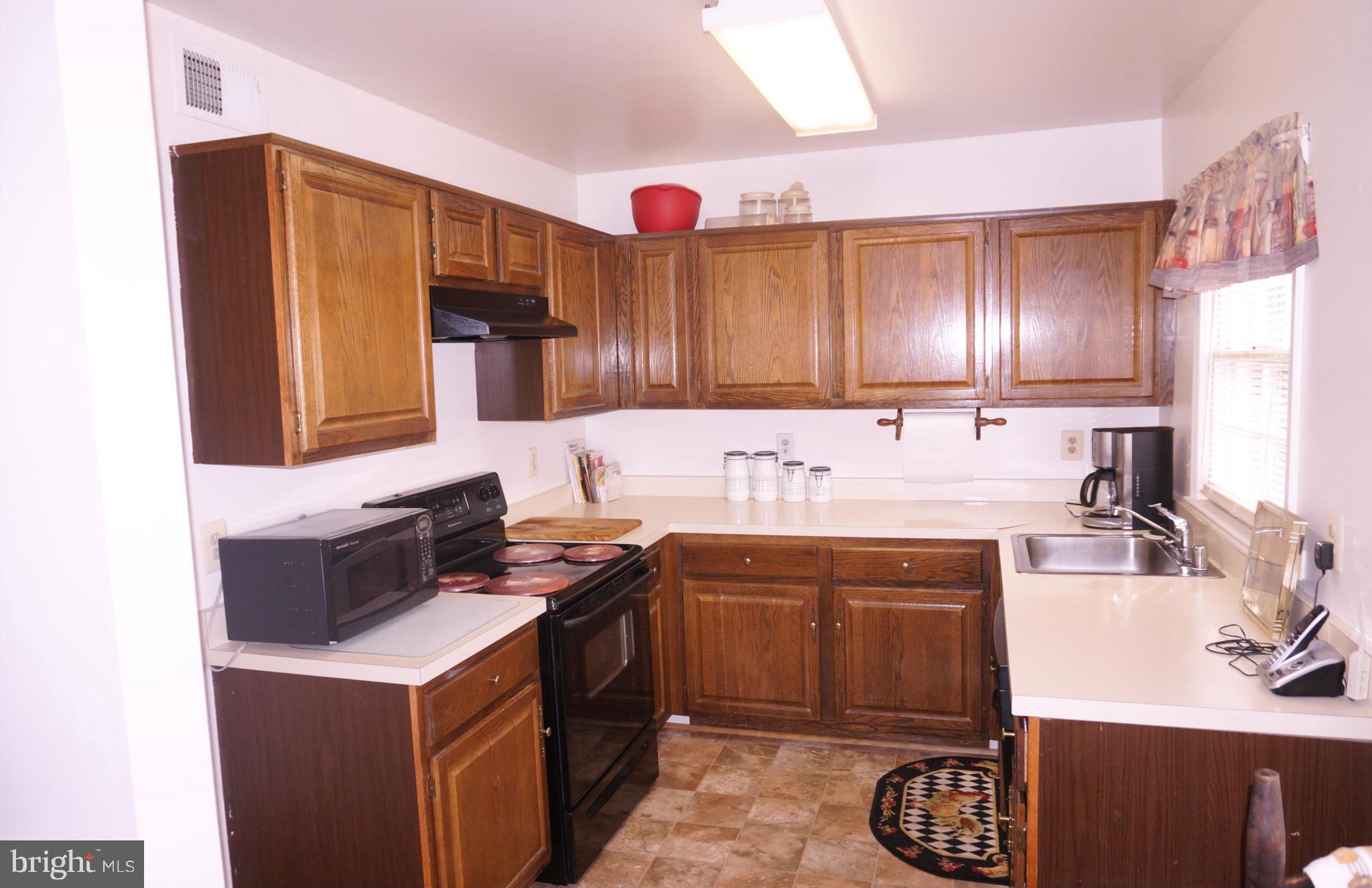 LONGMEAD - Residential