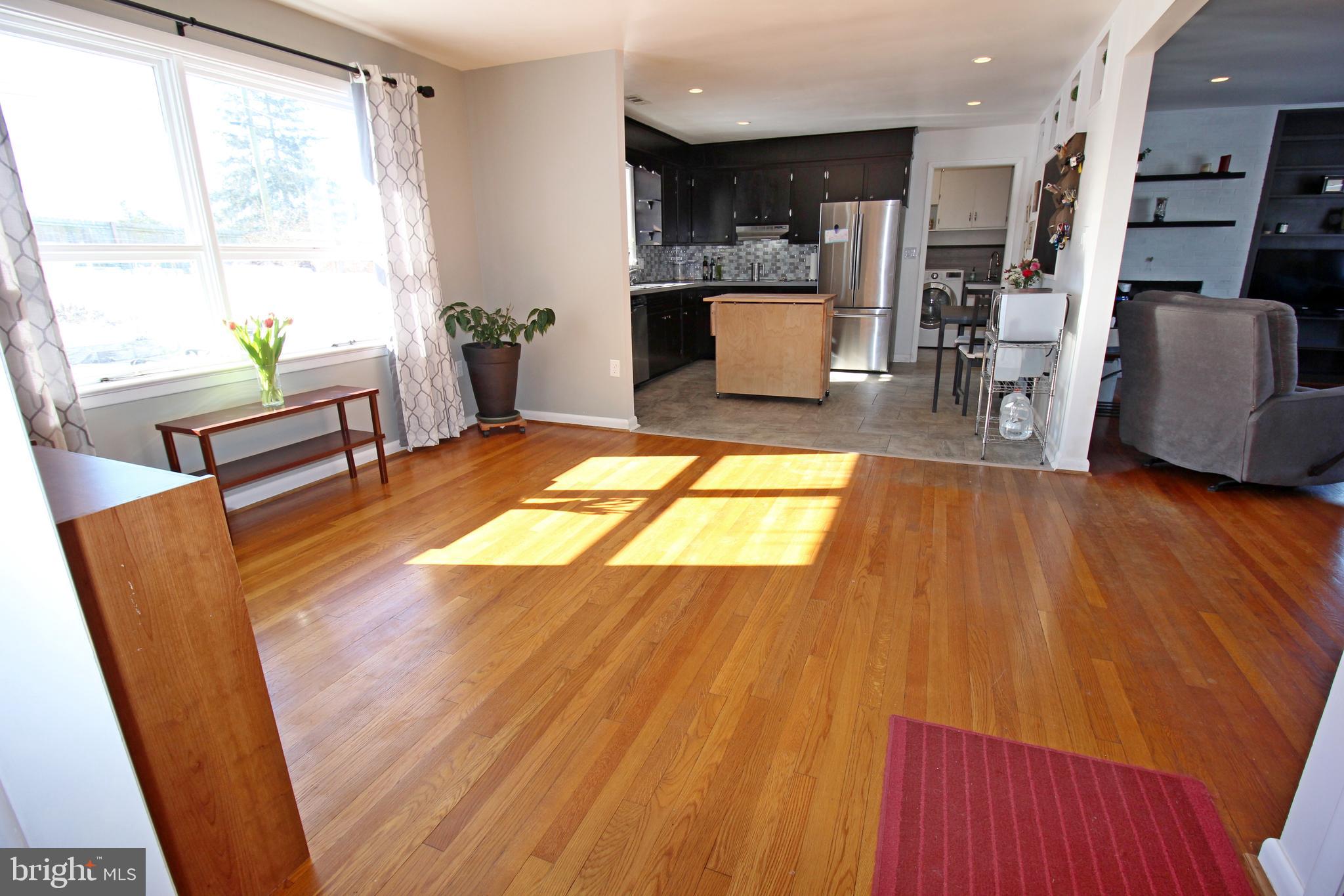 FOREST HILLS - Residential