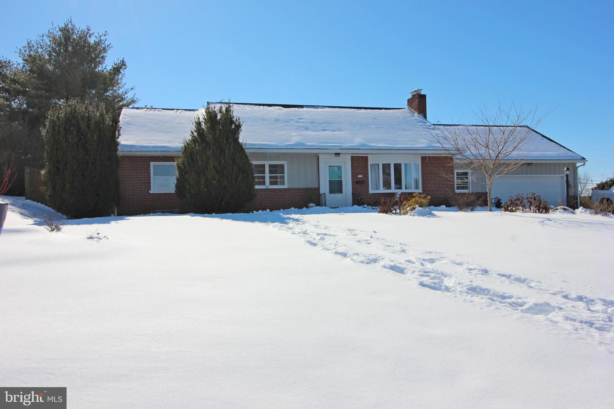 FOREST HILLS - Residential