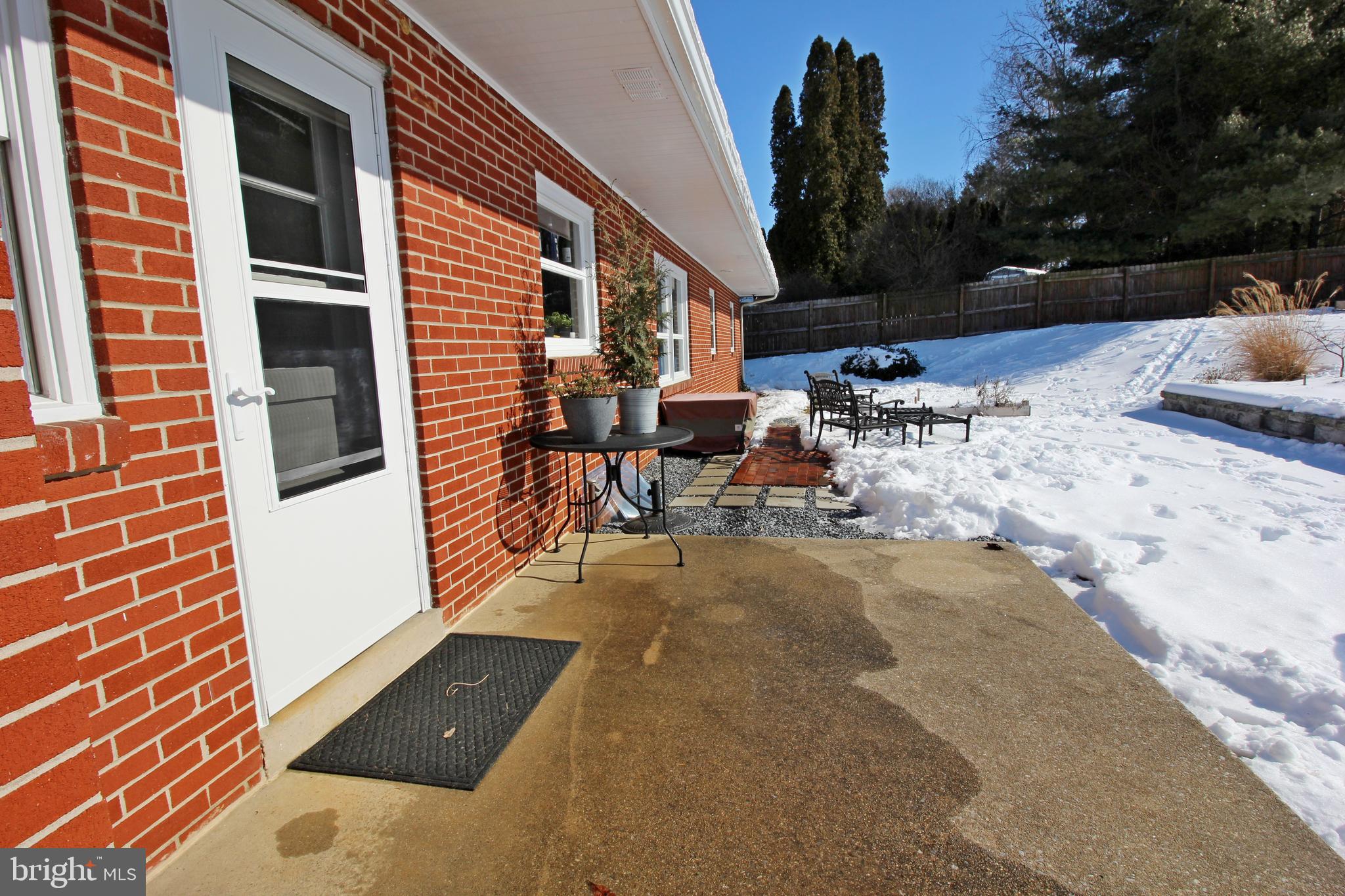 FOREST HILLS - Residential