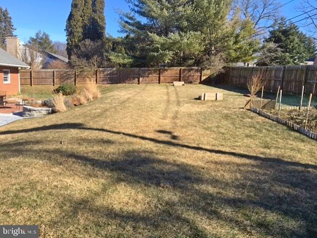 FOREST HILLS - Residential