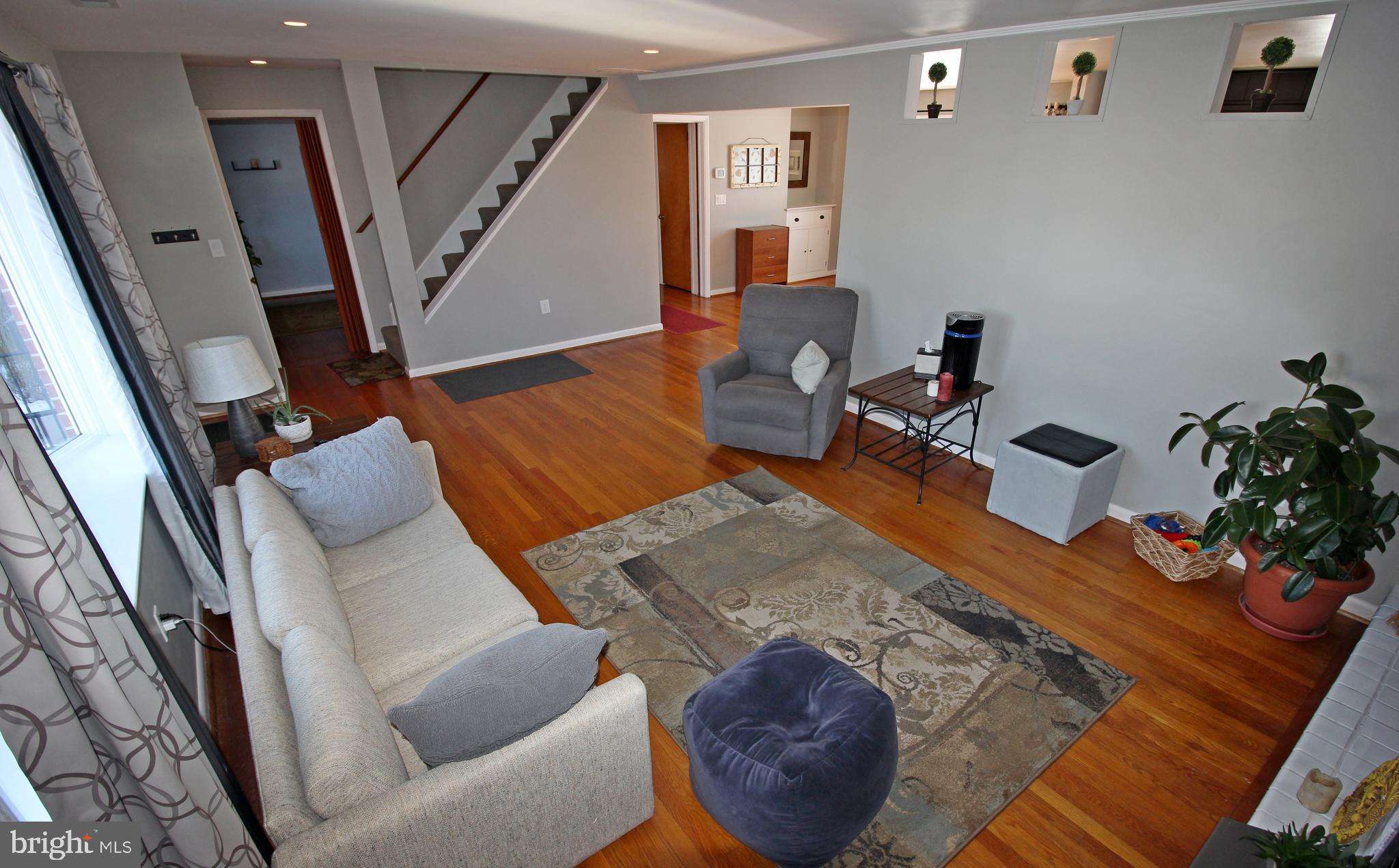 FOREST HILLS - Residential