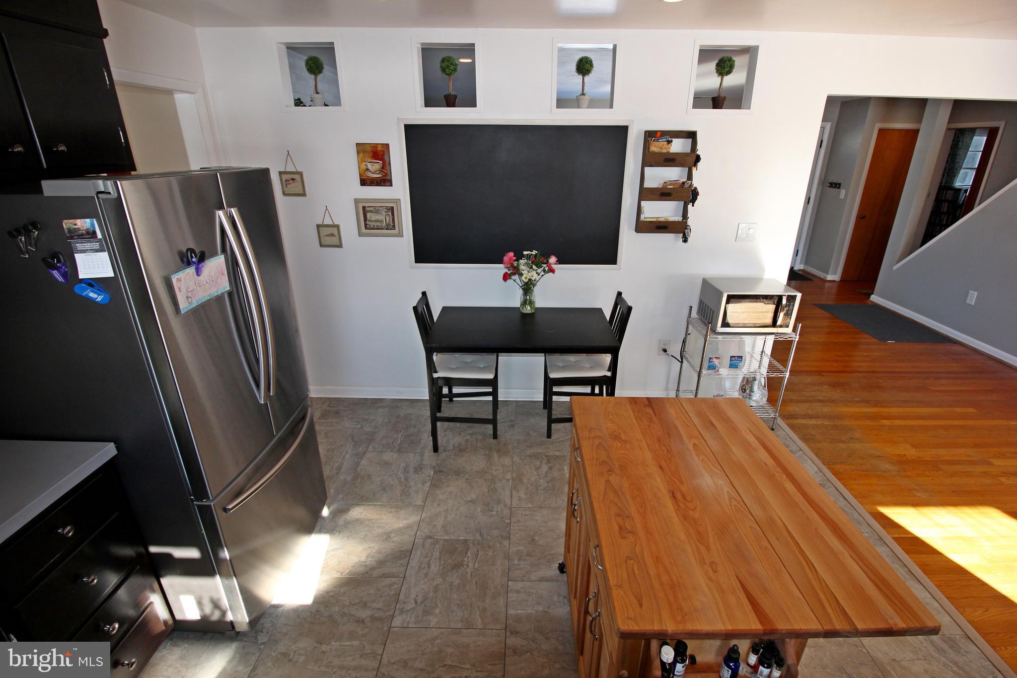 FOREST HILLS - Residential