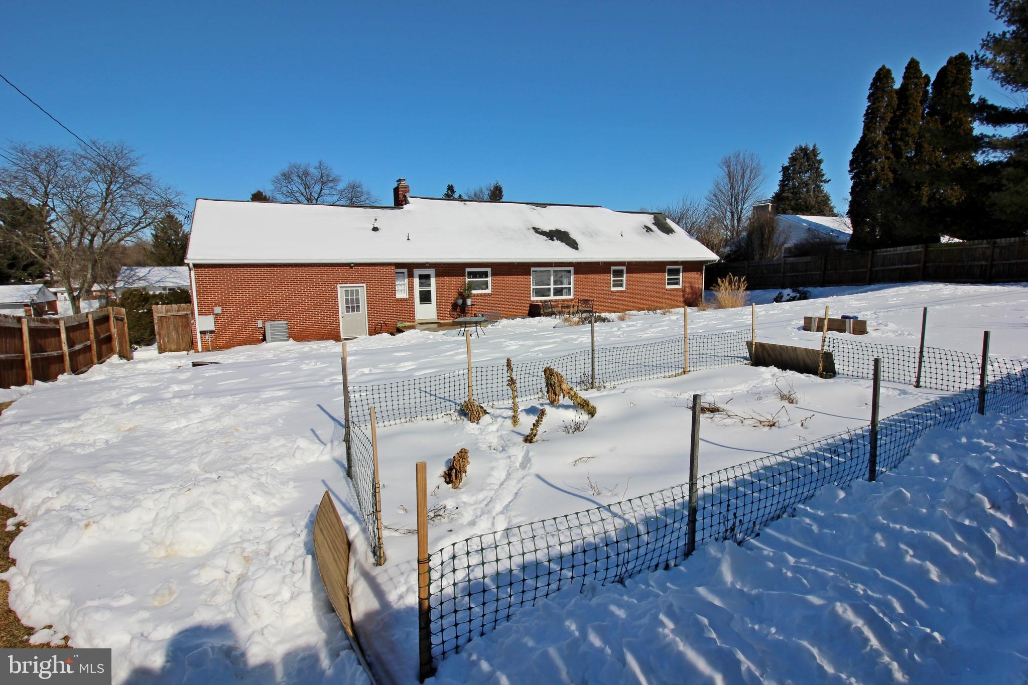 FOREST HILLS - Residential