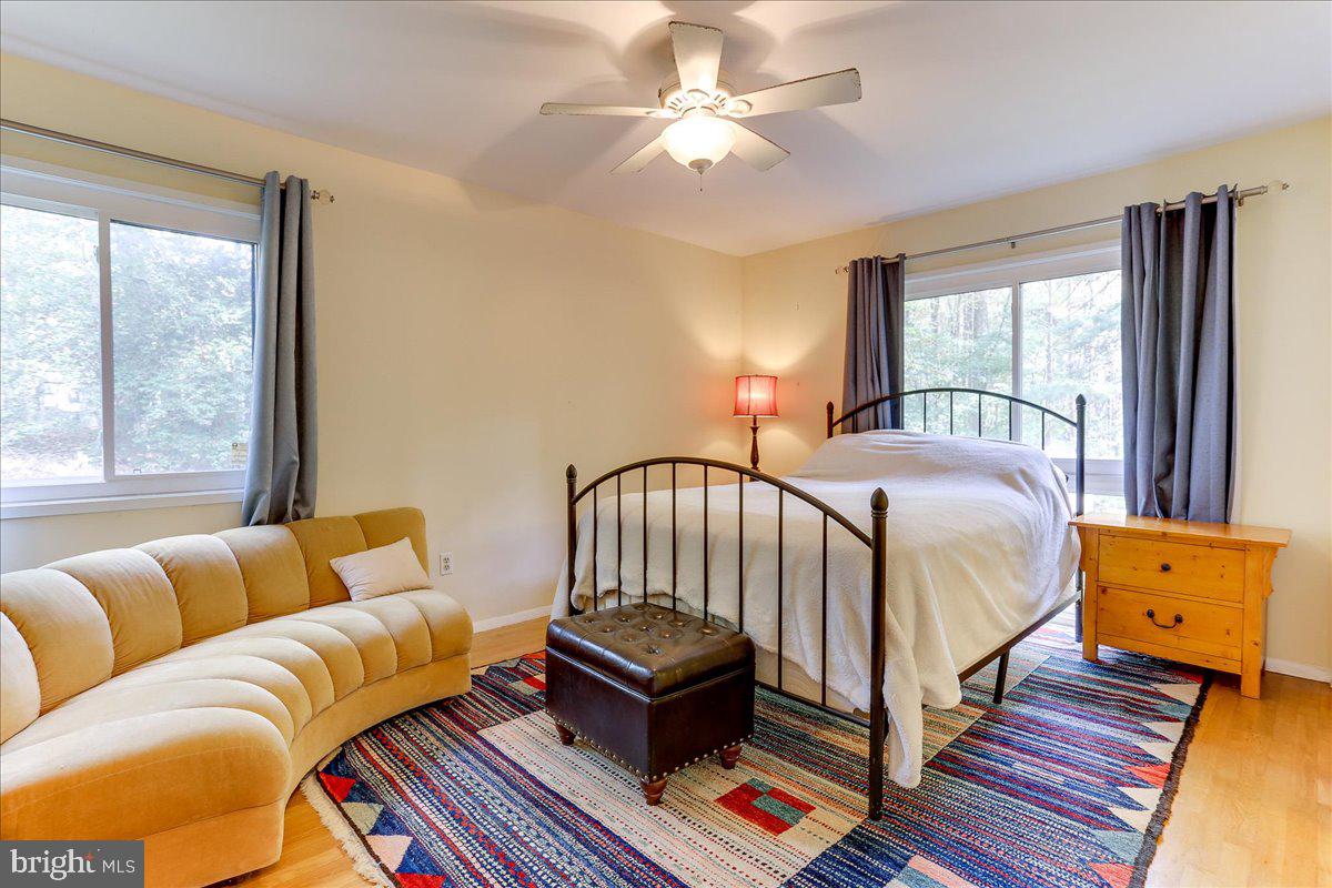 RESTON - Residential Lease