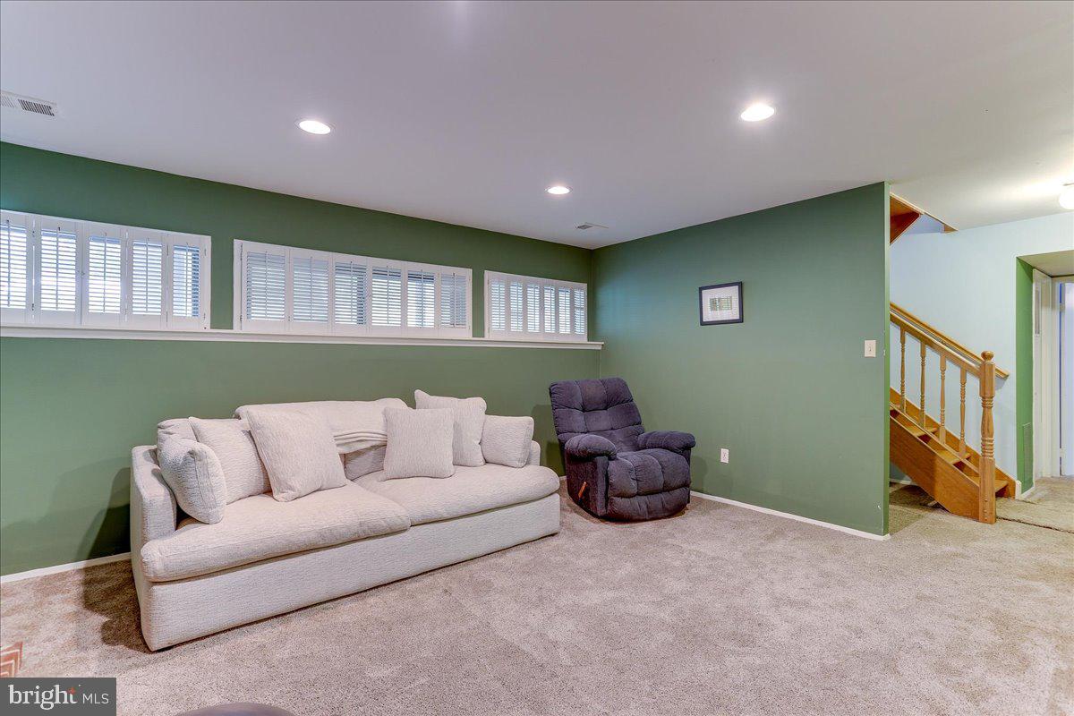 RESTON - Residential Lease