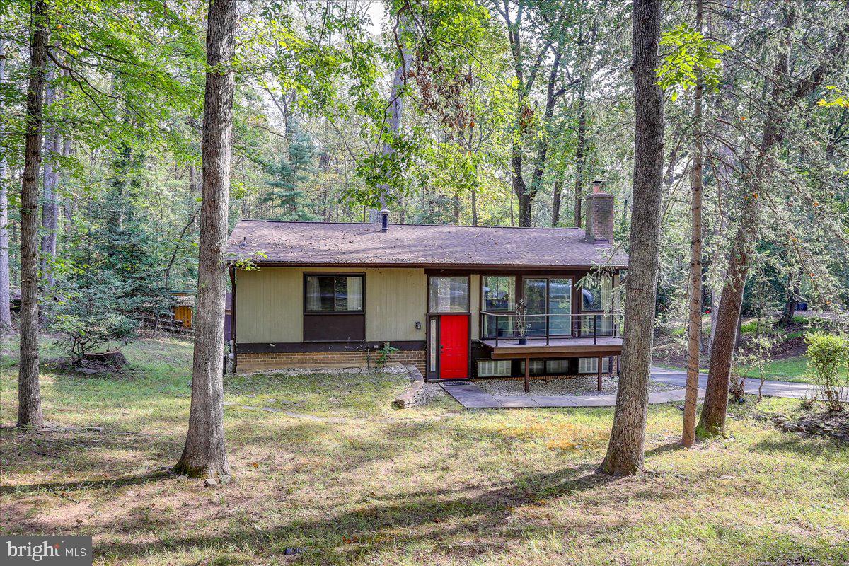 RESTON - Residential Lease