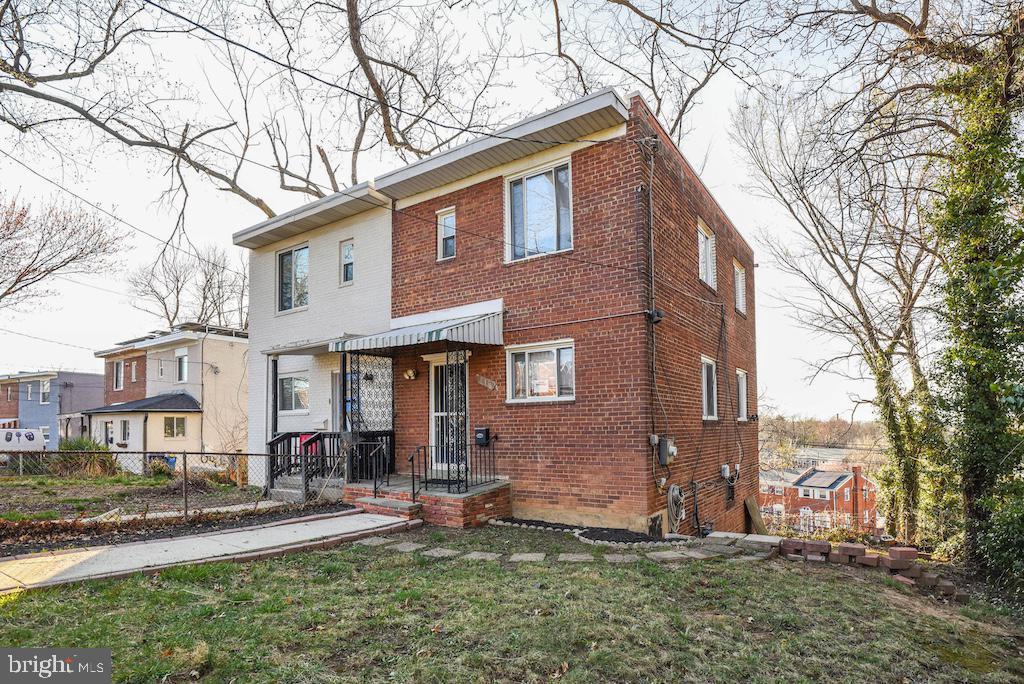 Photo 1 of 2 — 513 HILLTOP TERRACE SE, WASHINGTON, DC 20019