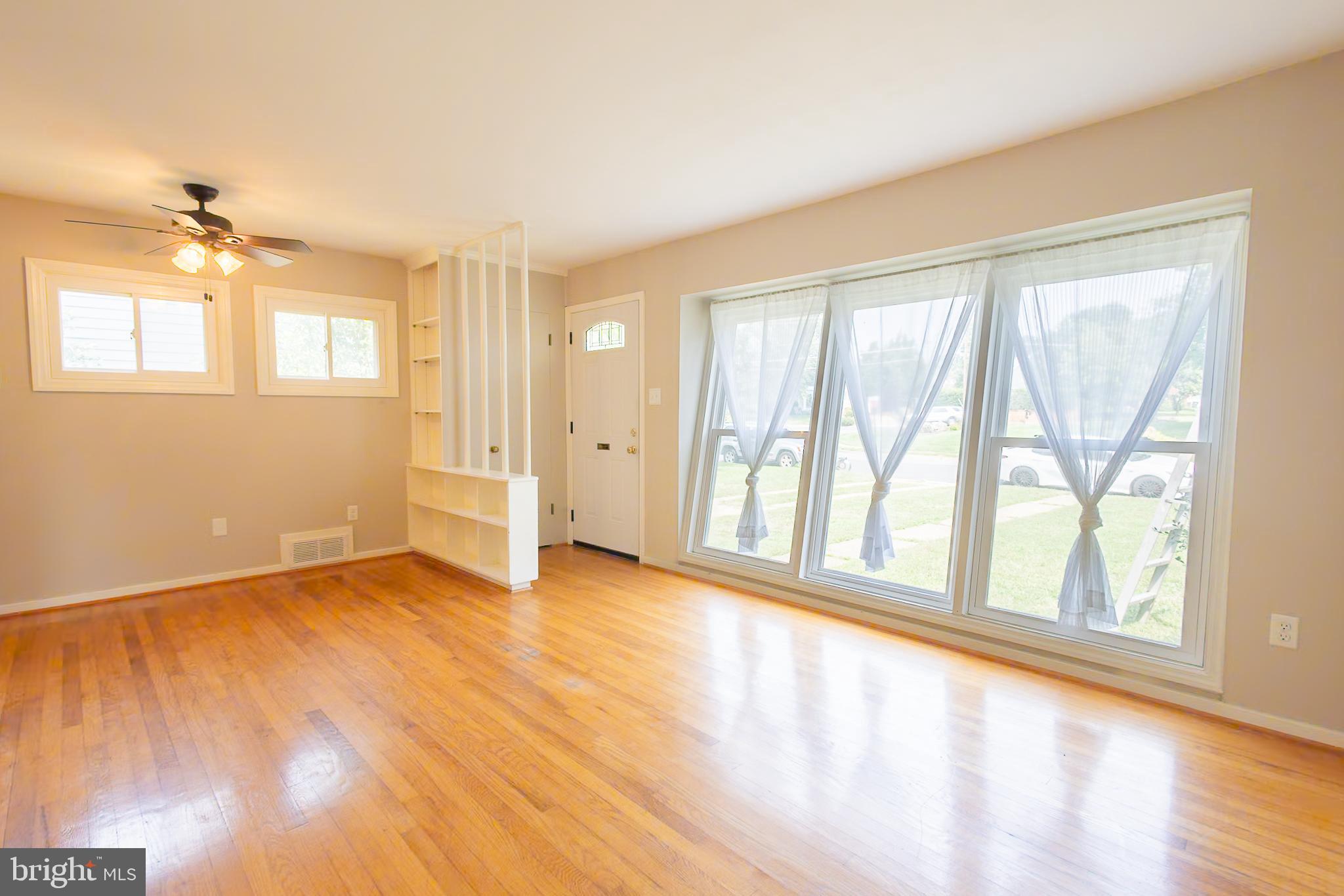 BUCKNELL MANOR - Residential Lease