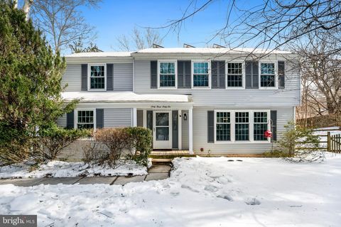 6366 RISING MOON COLUMBIA MD 21045