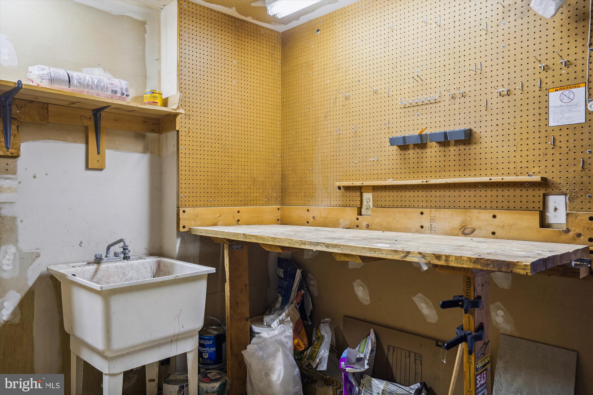 FRANKLIN FARM - Residential Lease