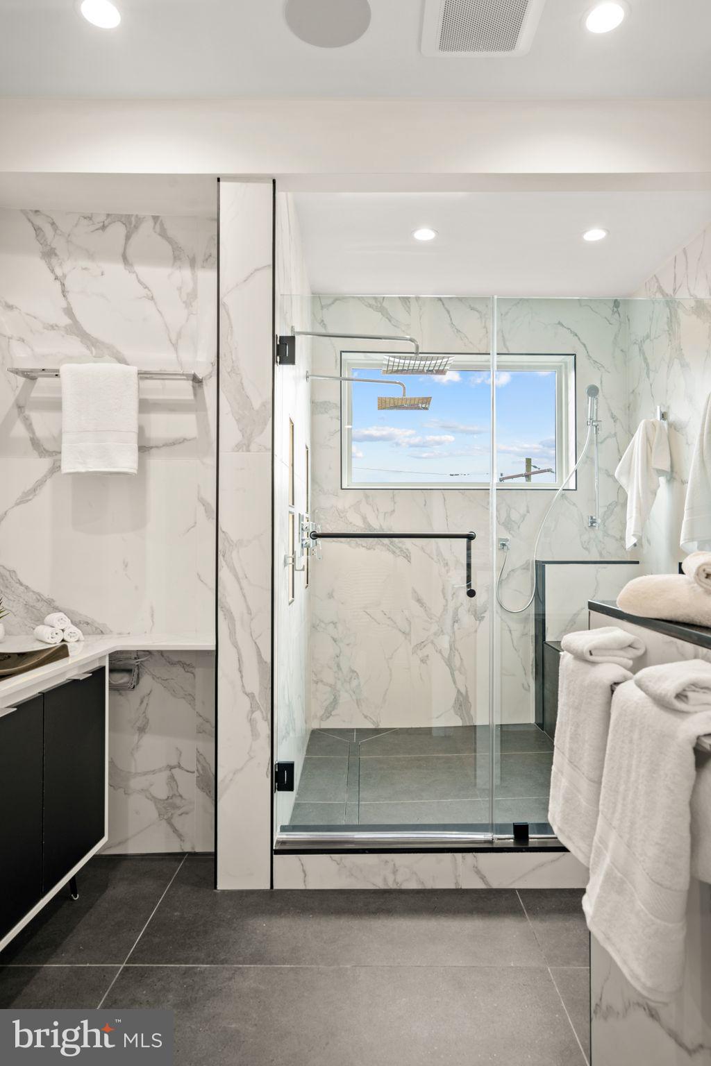 GRADUATE HOSPITAL - Residential