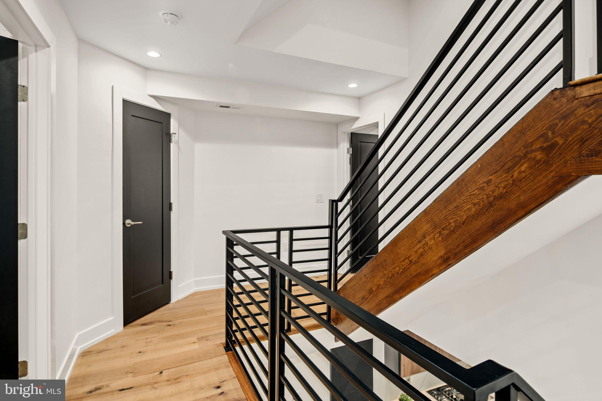 GRADUATE HOSPITAL - Residential