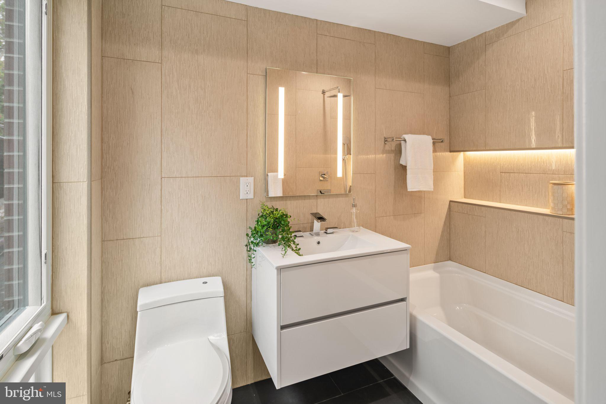 GRADUATE HOSPITAL - Residential