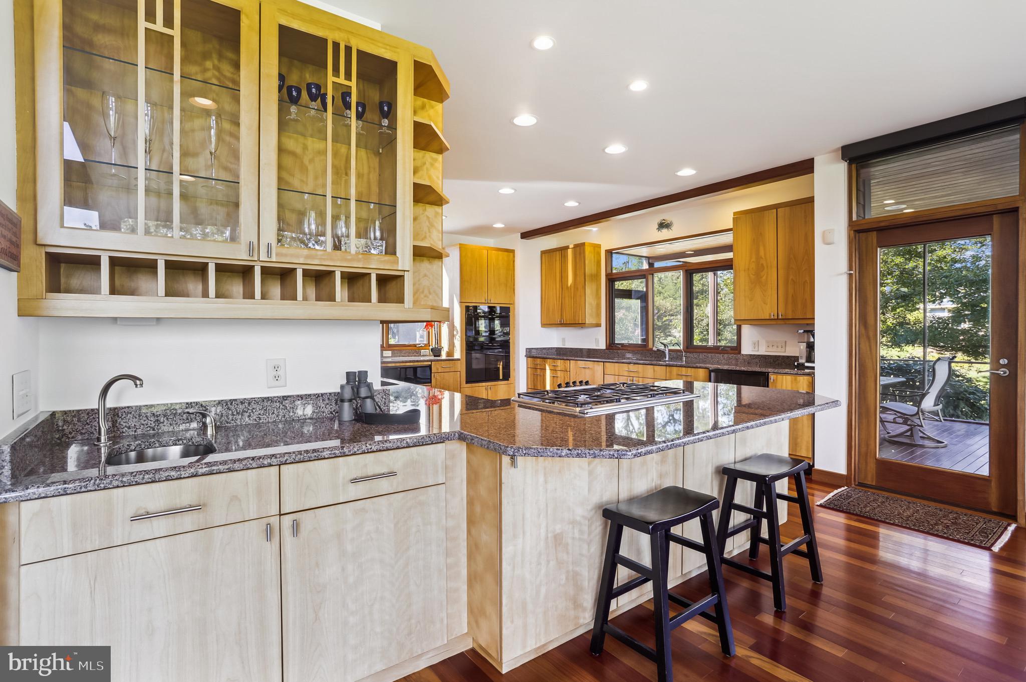 REGULARS - Residential