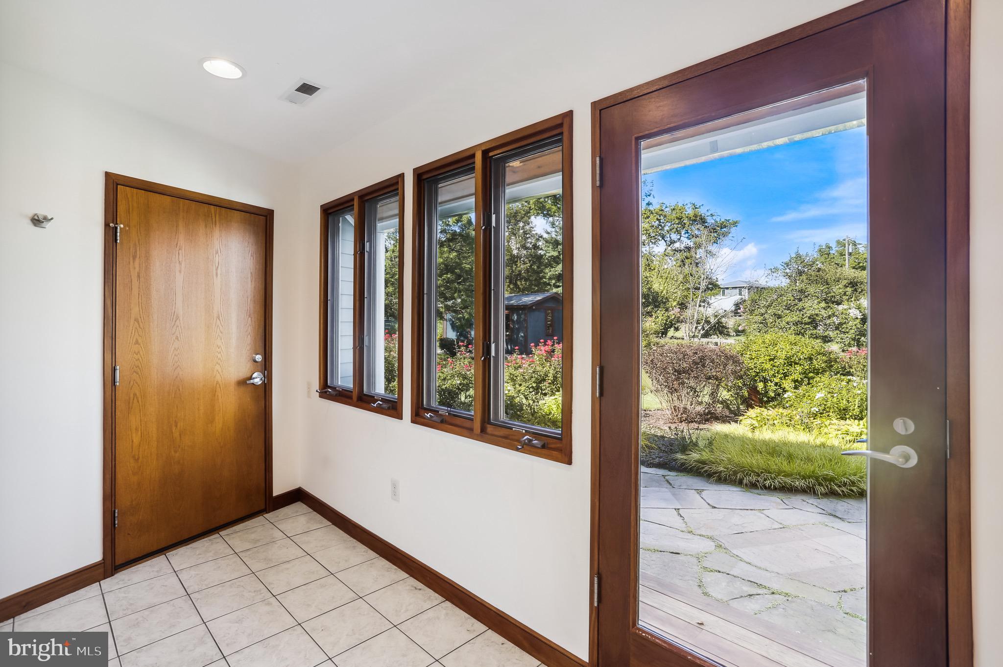 REGULARS - Residential