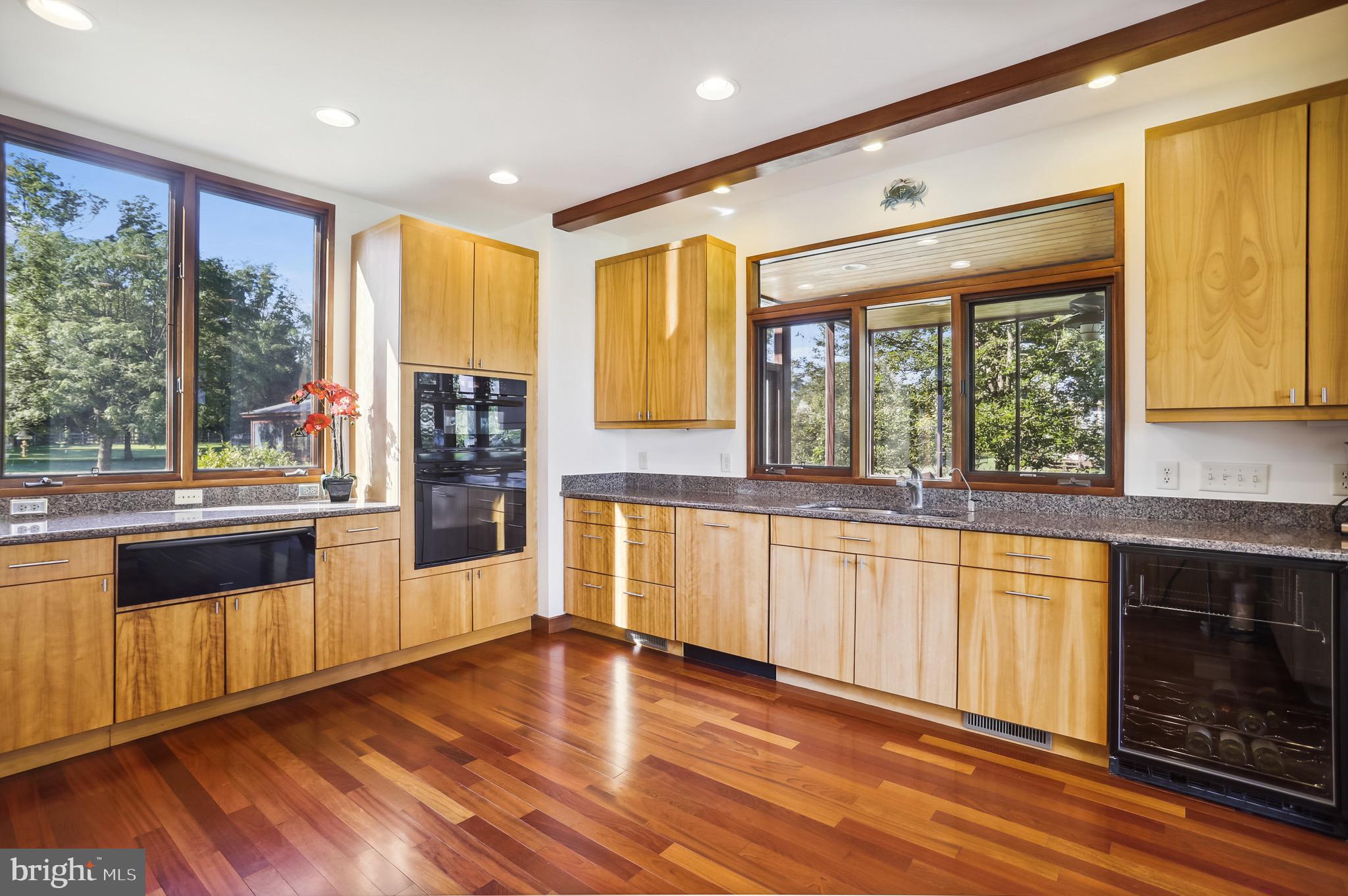 REGULARS - Residential