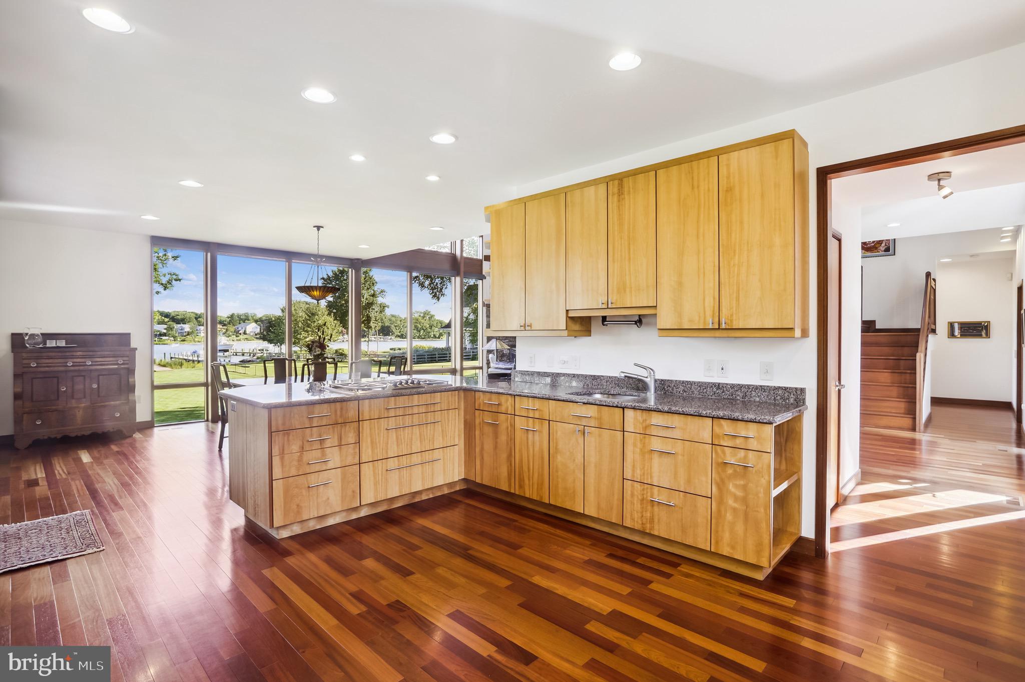 REGULARS - Residential