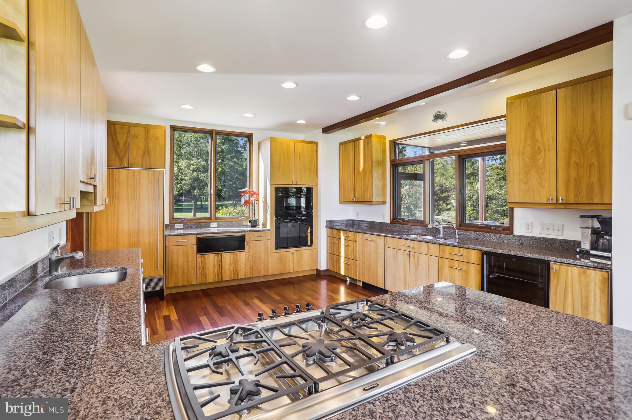 REGULARS - Residential