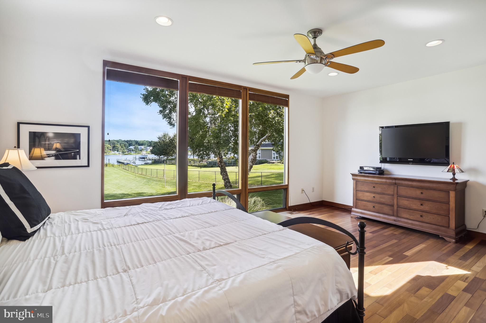 REGULARS - Residential