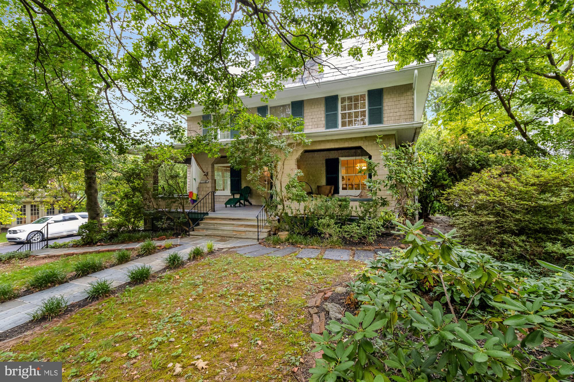 206 WYNDHURST AVENUE