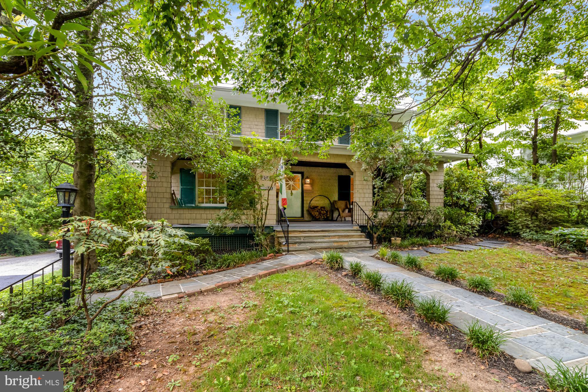 206 WYNDHURST AVENUE