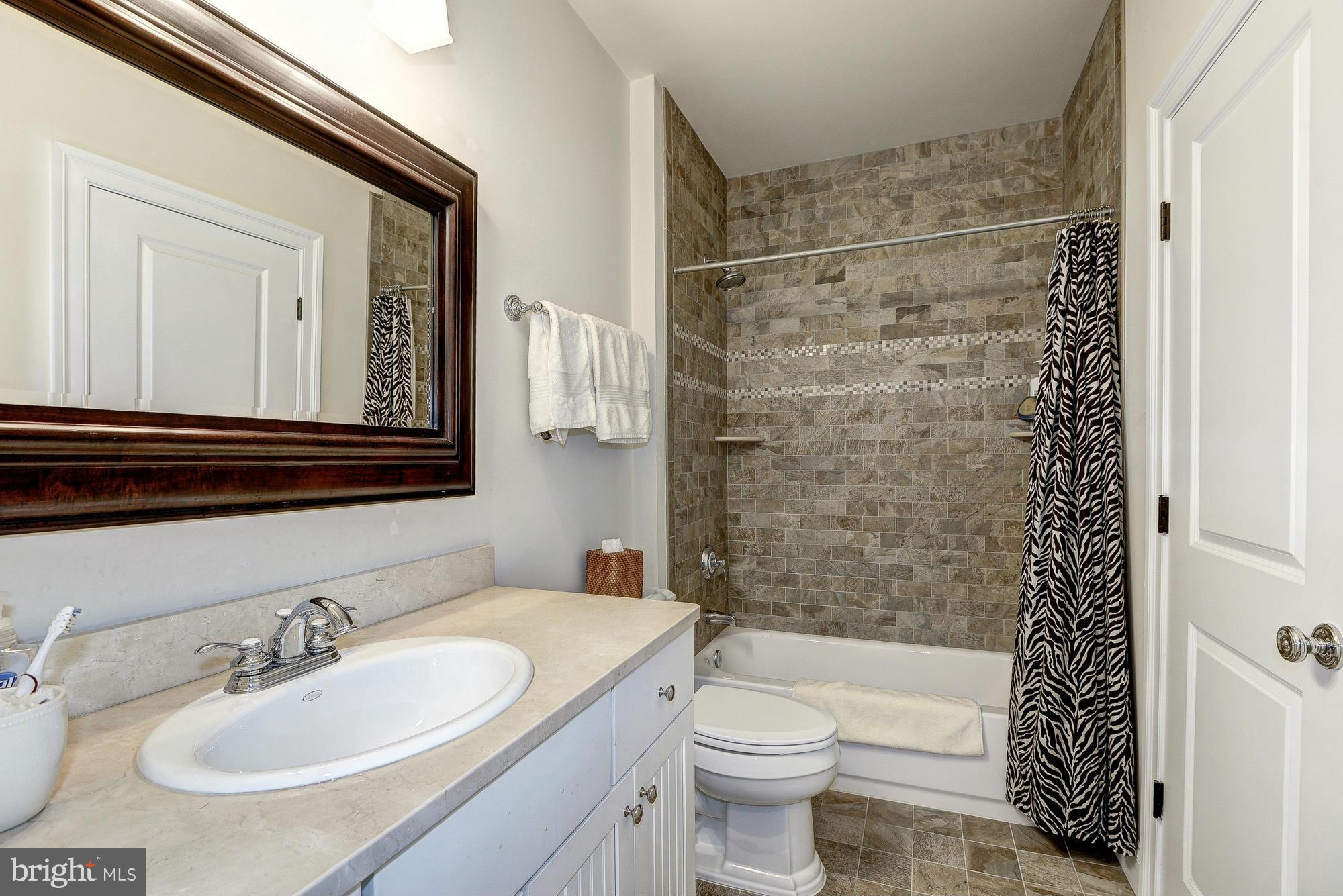 FRANKLIN PARK - Residential