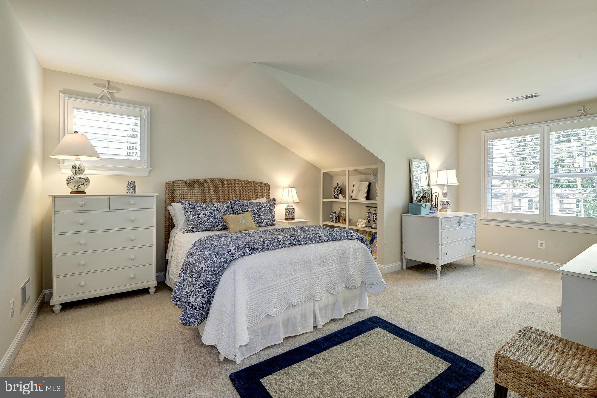 FRANKLIN PARK - Residential