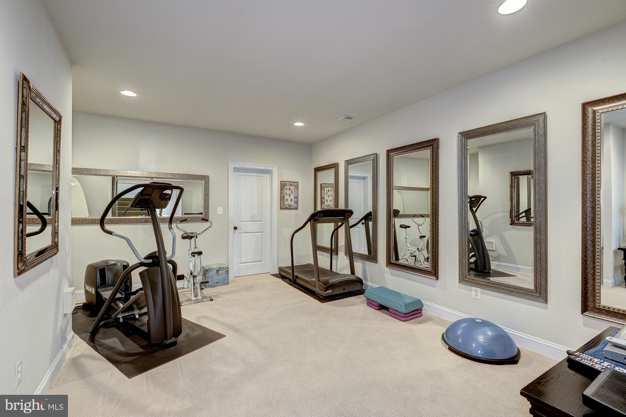 FRANKLIN PARK - Residential