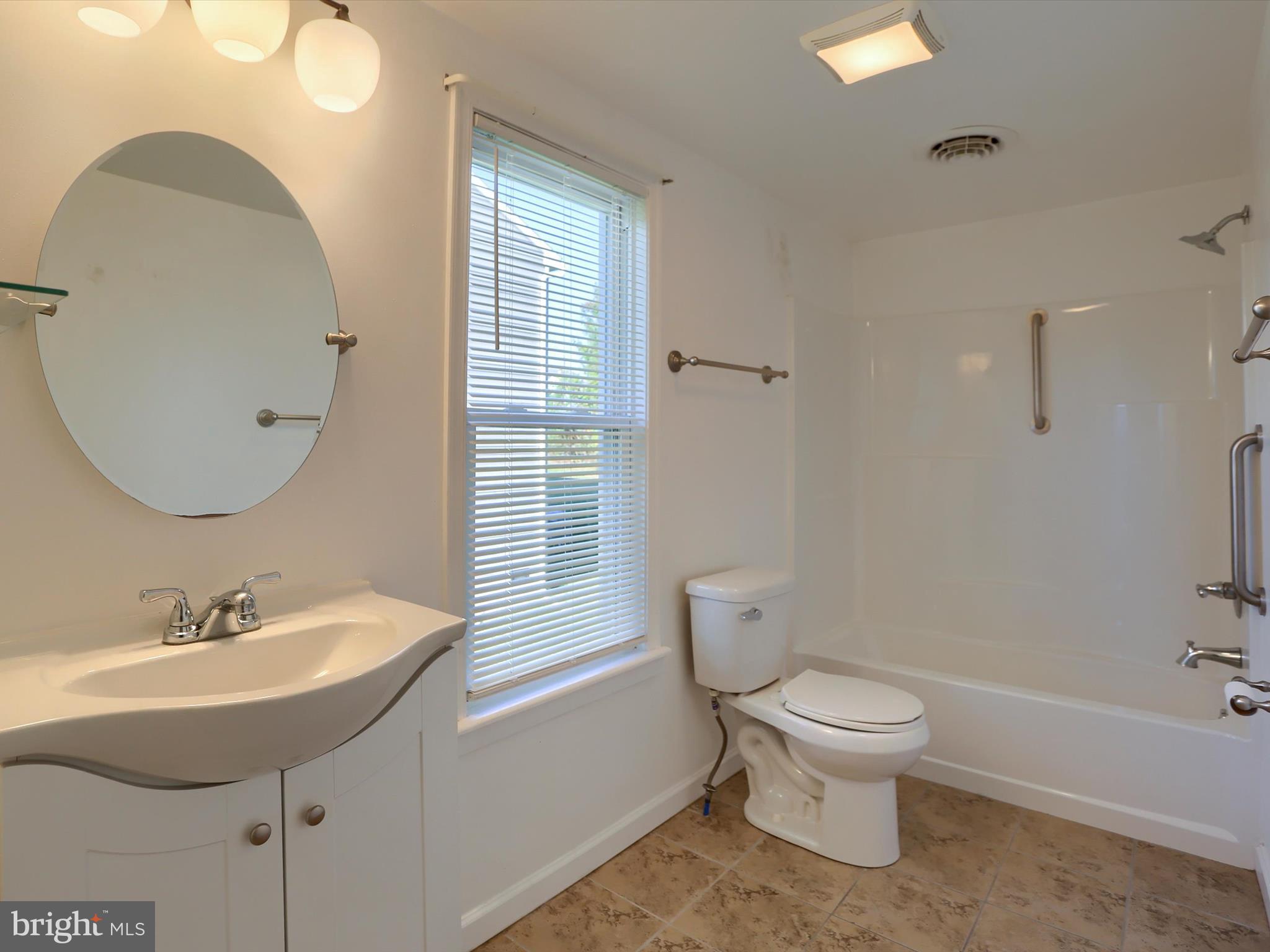 EAST PENNSBORO - Residential Lease