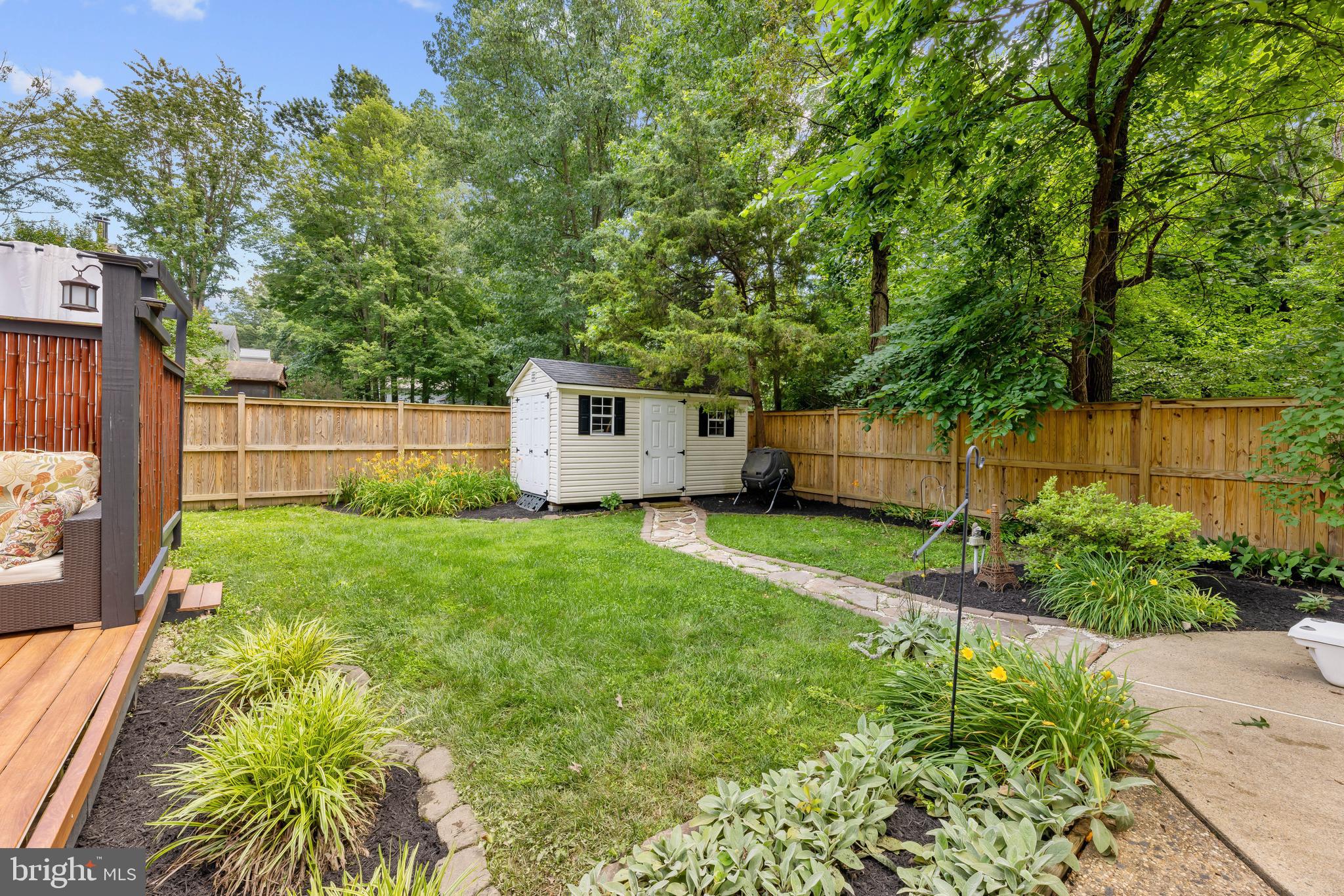 2411 ROSEDOWN DRIVE