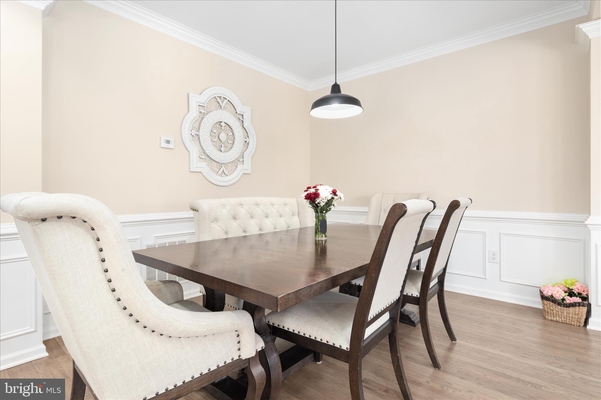 ASHBURN VILLAGE - Residential