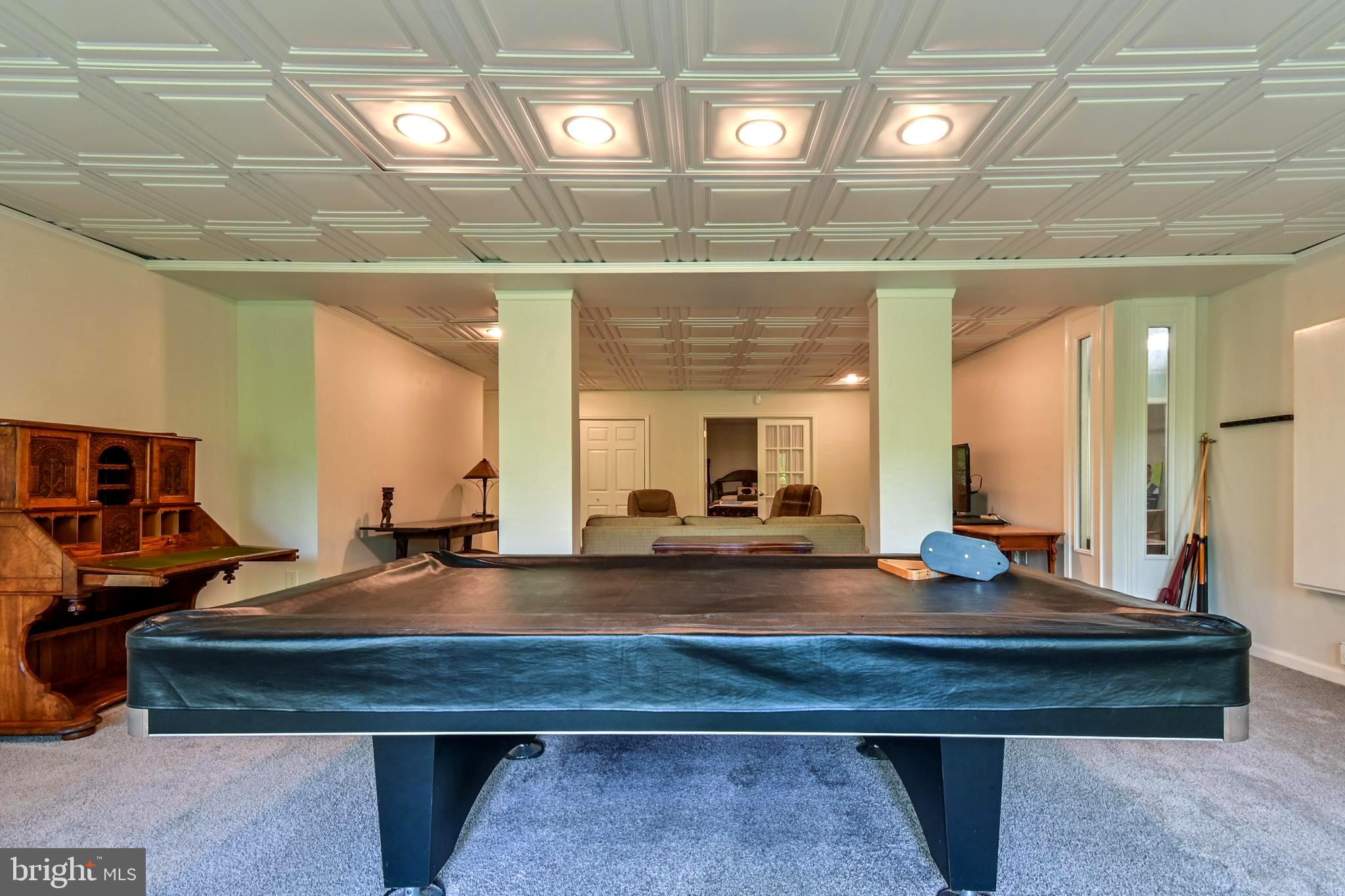 POTOMAC GLEN - Residential