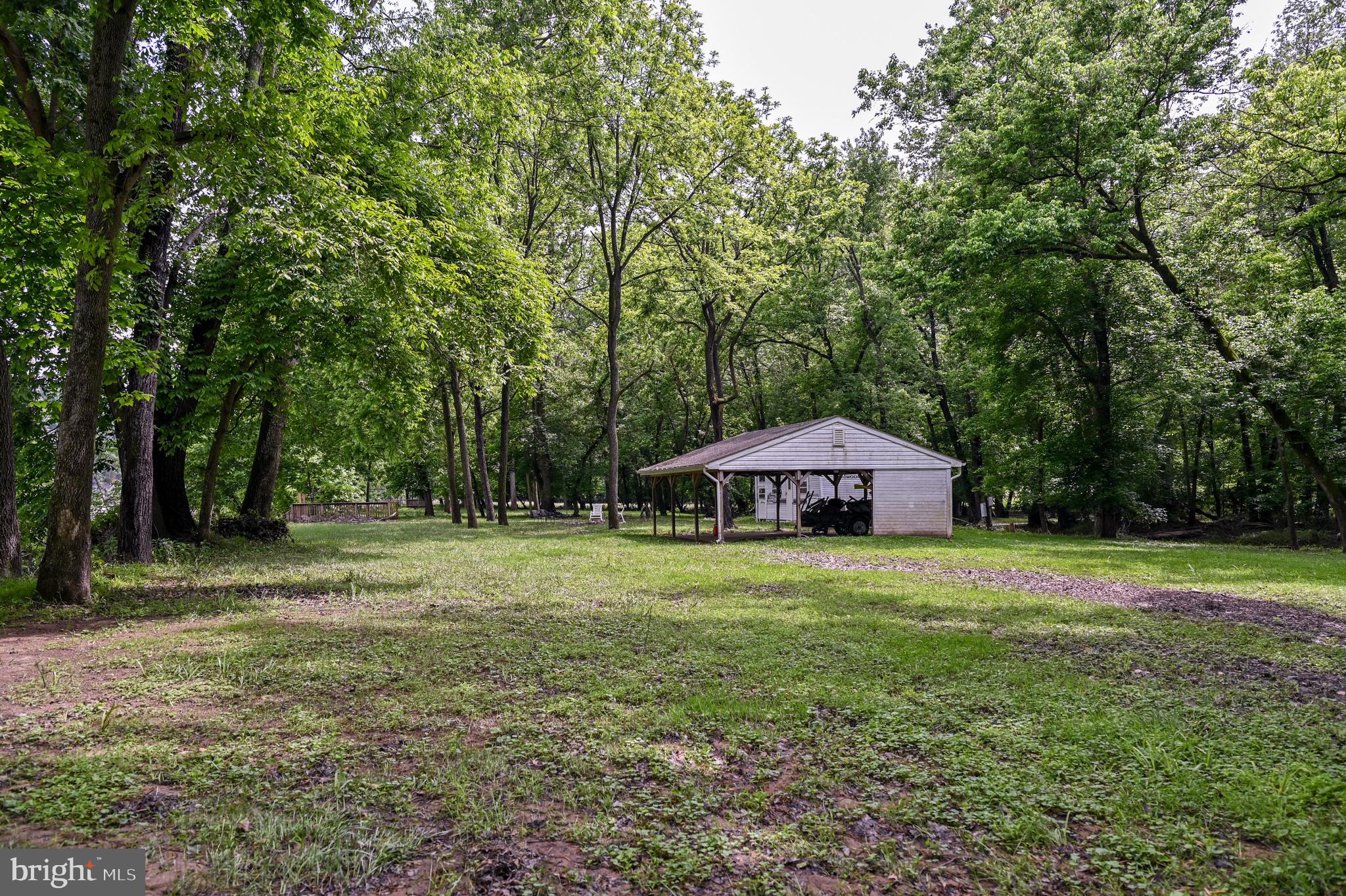 POTOMAC GLEN - Residential