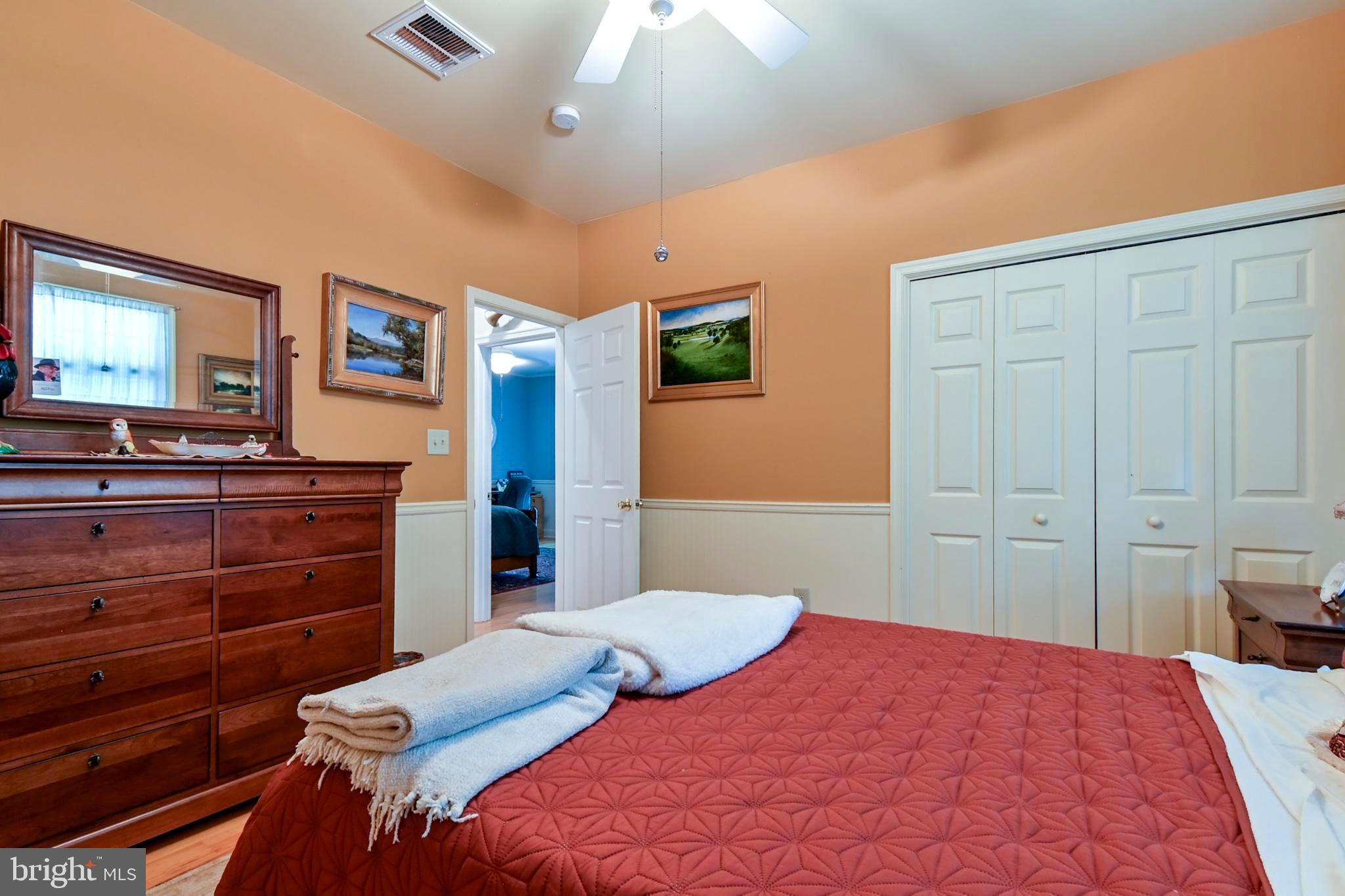 POTOMAC GLEN - Residential