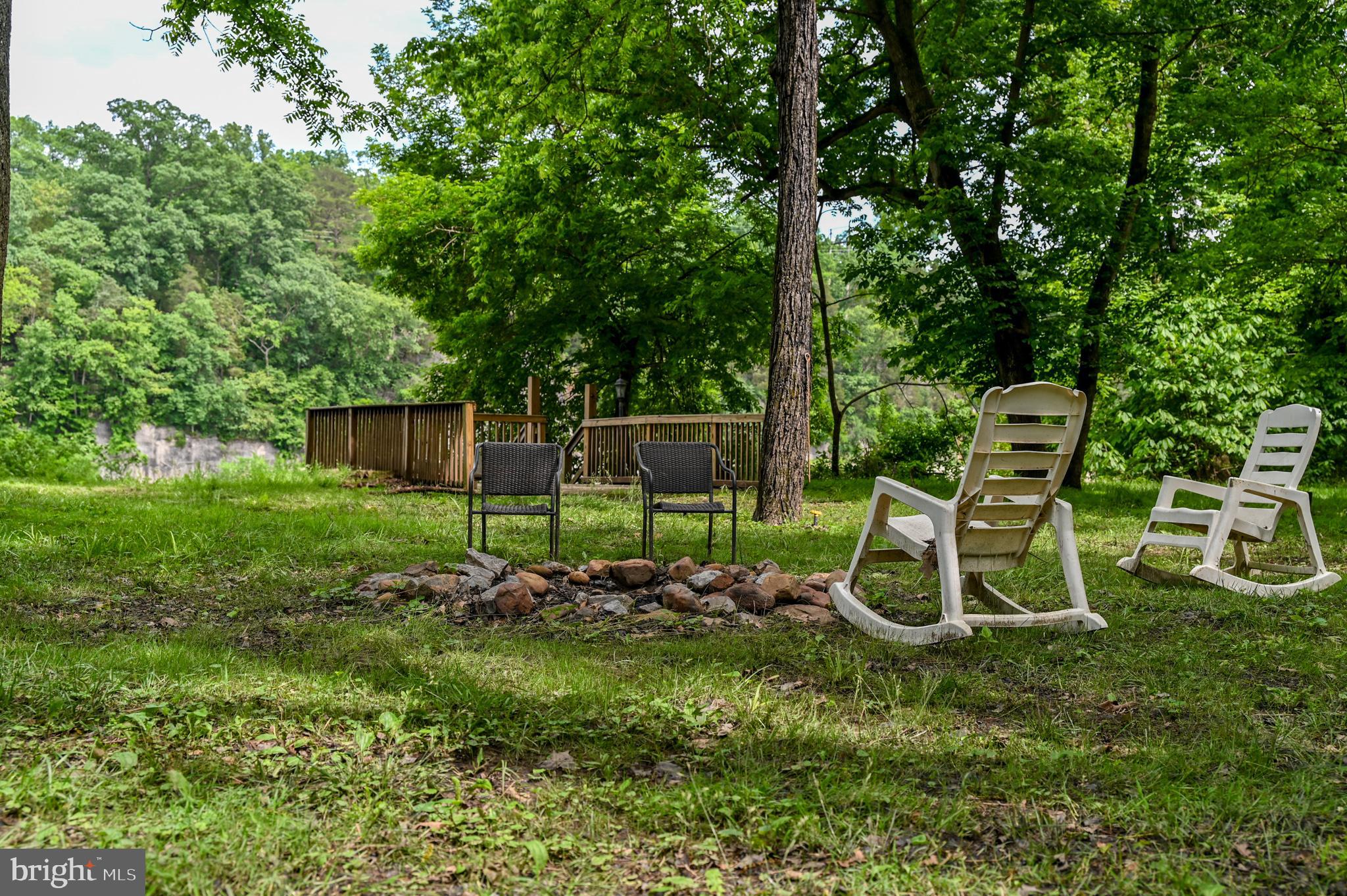 POTOMAC GLEN - Residential