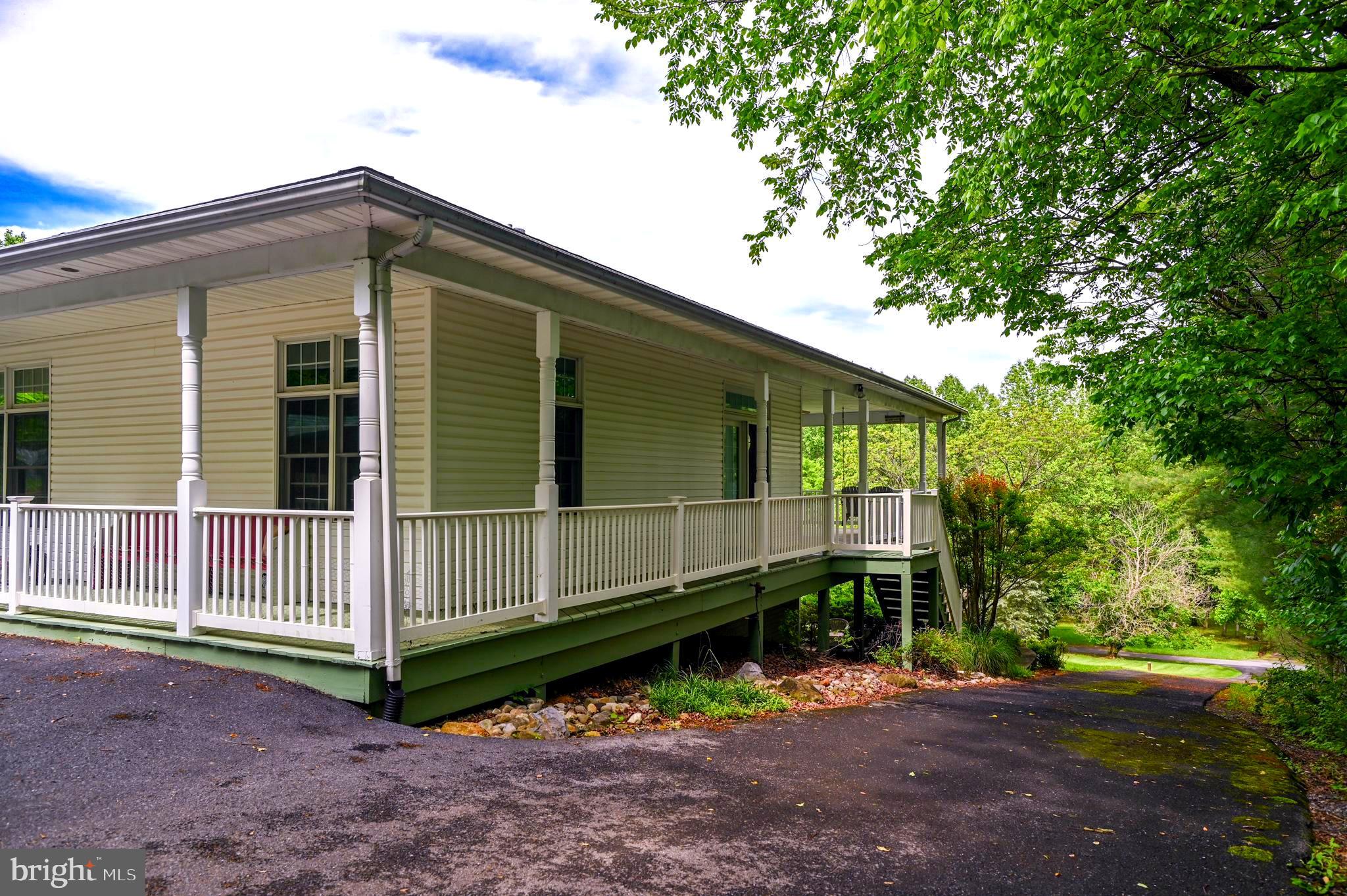 POTOMAC GLEN - Residential